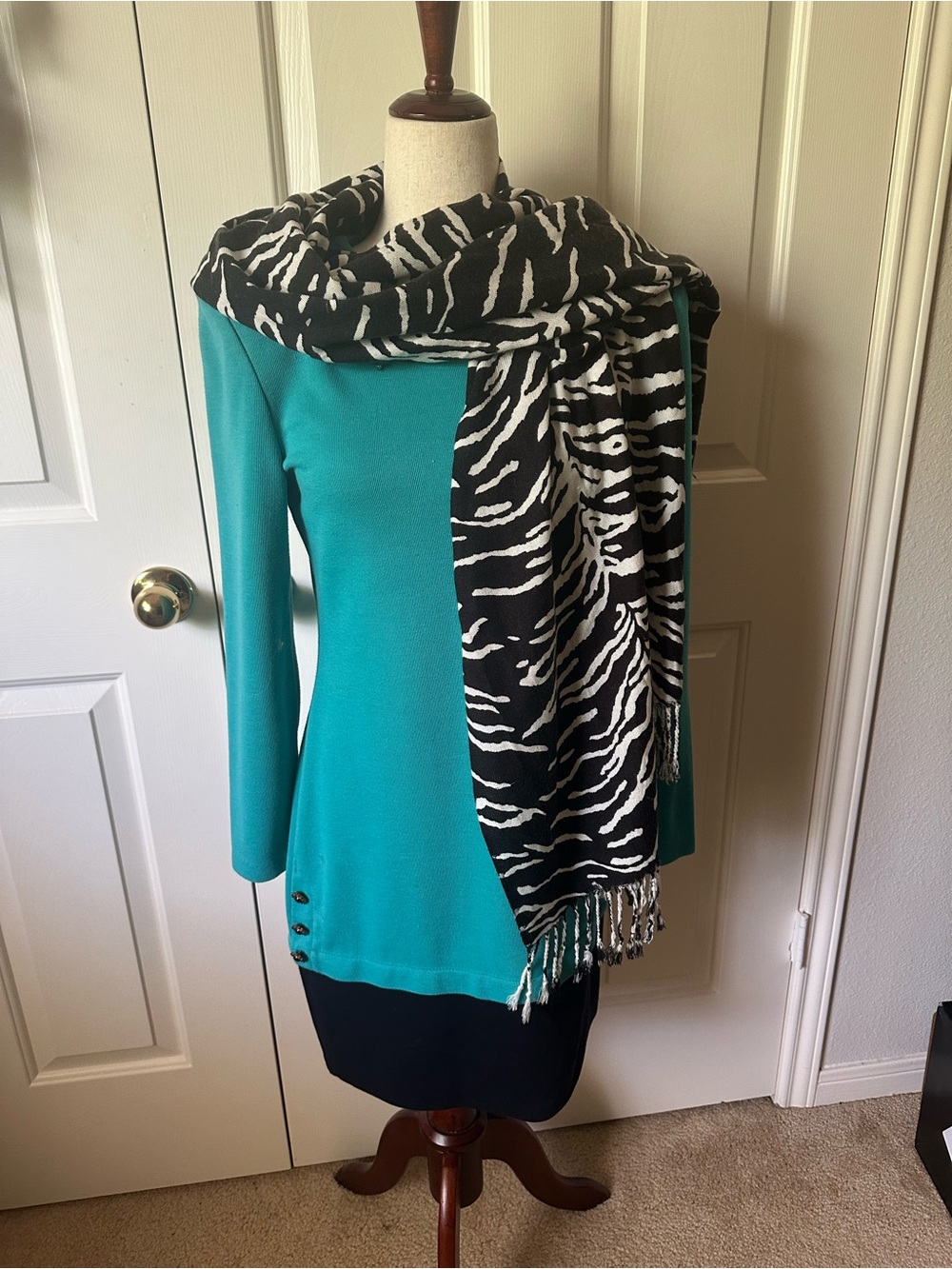 Black and White Zebra Fringe Wrap Scarf